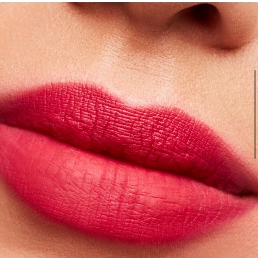 New! MAC Cosmetics Retro Matte Lipstick #701 All Fired Up - Picture 3 of 5